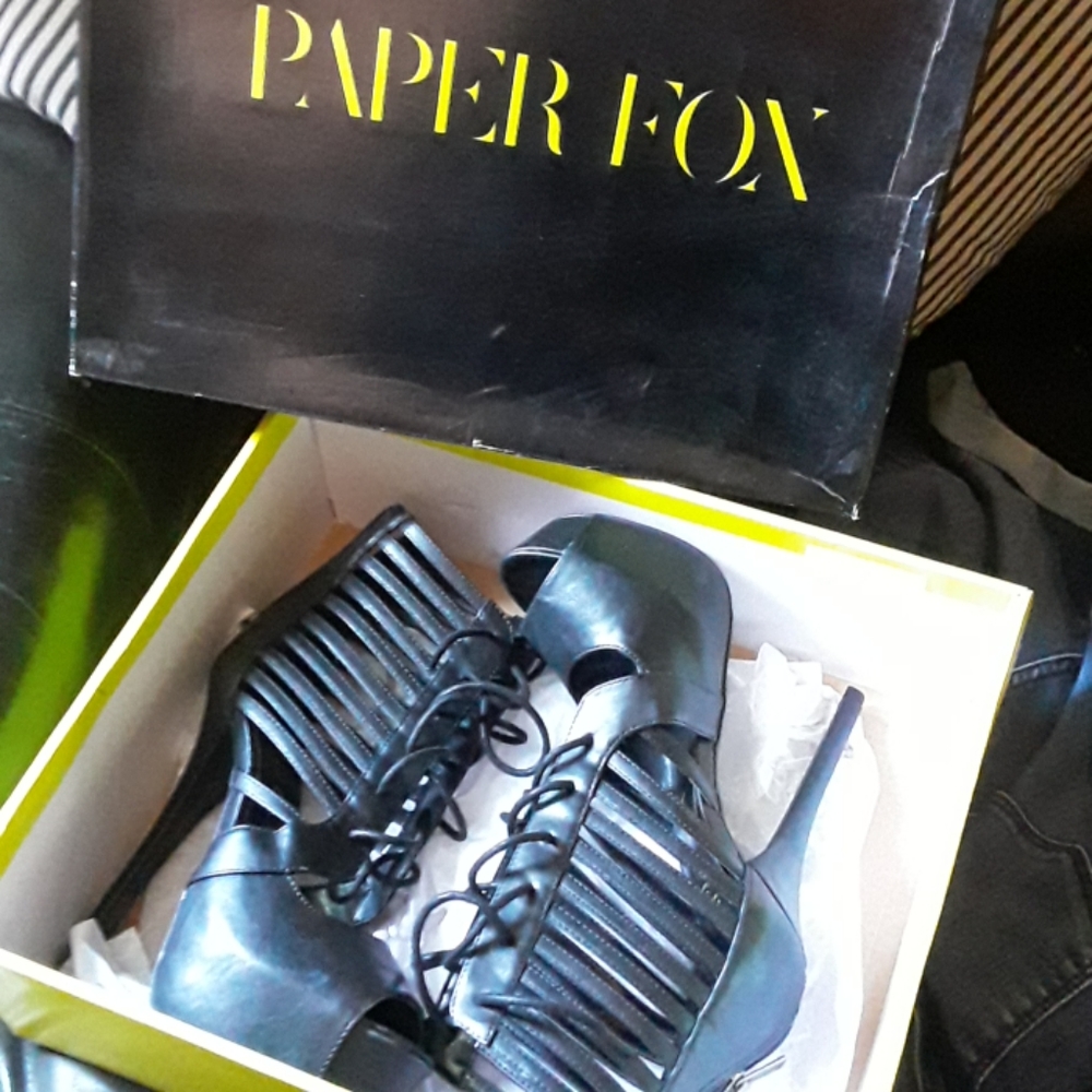 FINAL PRICE Strappy black heels